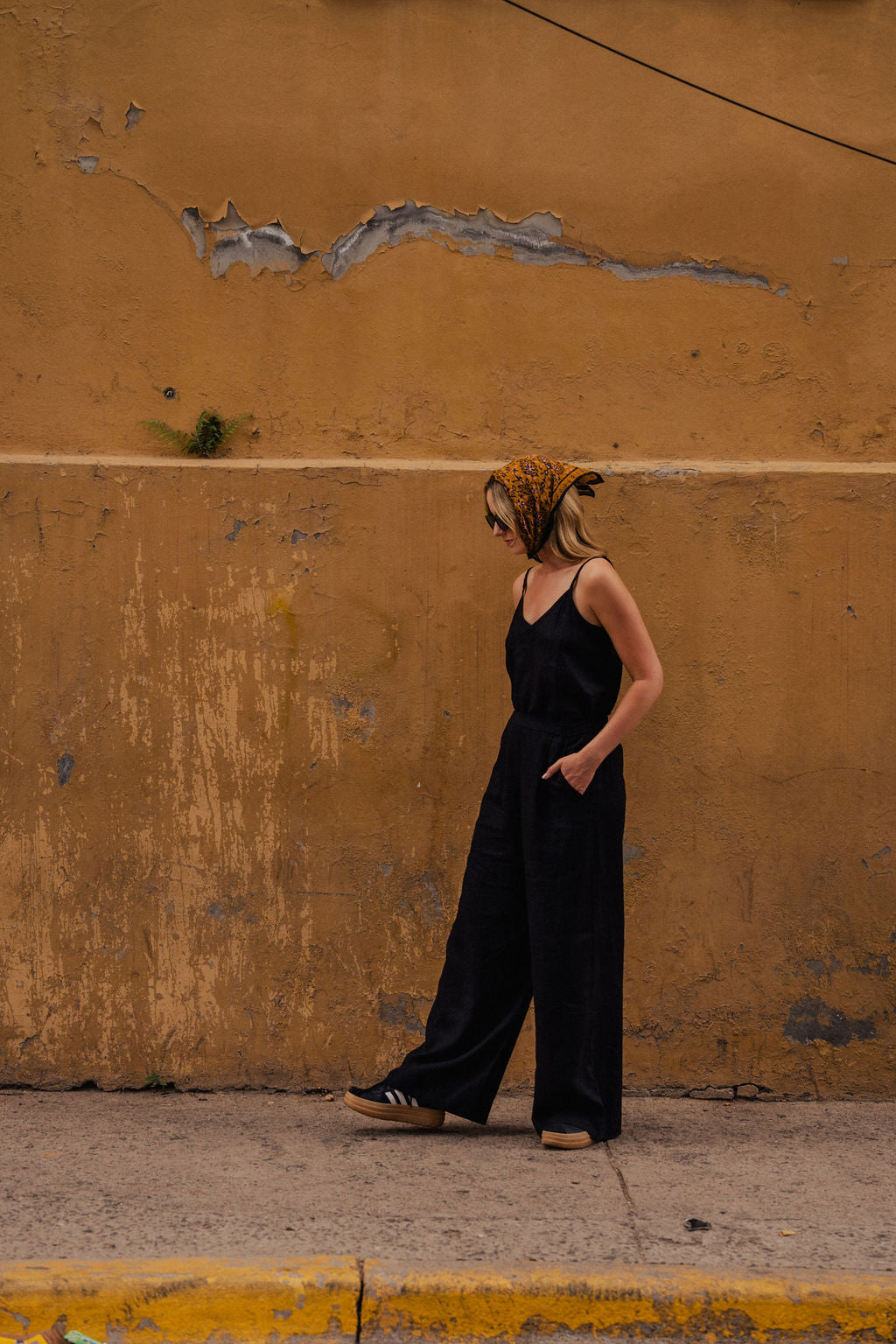 Trouser Pants in Black Linen s Trouser Pants in Black Linen s