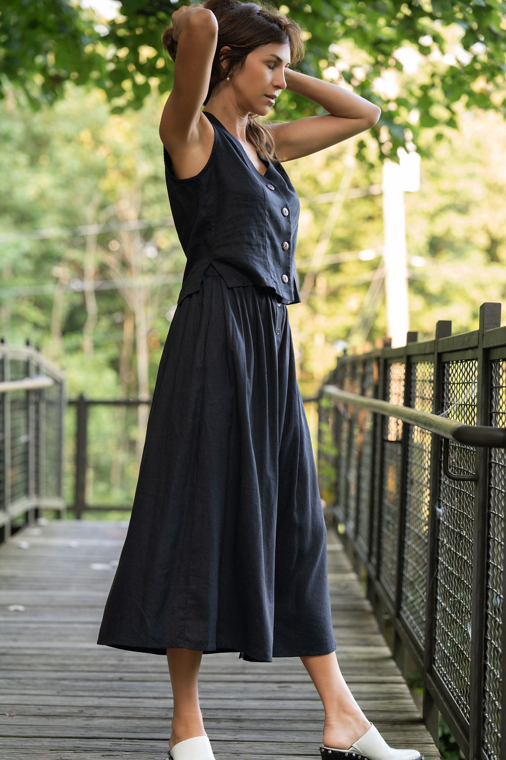 Perry Gathered Midi Skirt in Black Linen XL Perry Gathered Midi Skirt in Black Linen XL