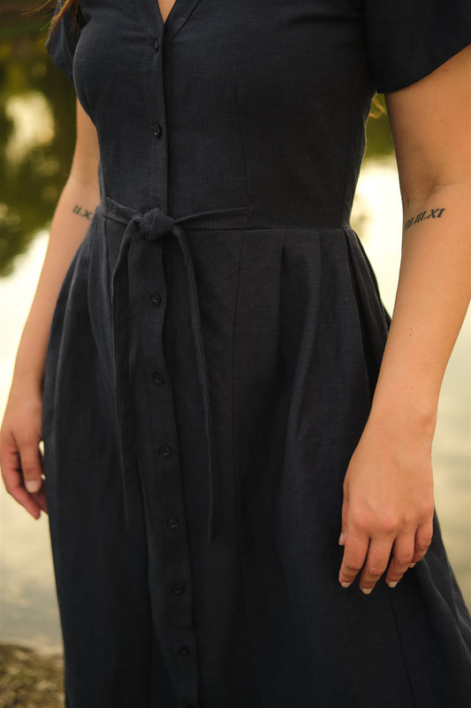 June Dress in Navy Linen - M Left