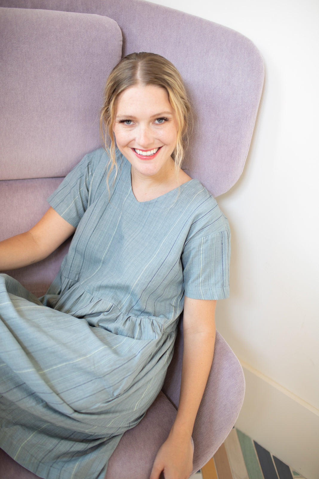 Eloise Handwoven Cotton Dress in Silver - M Left