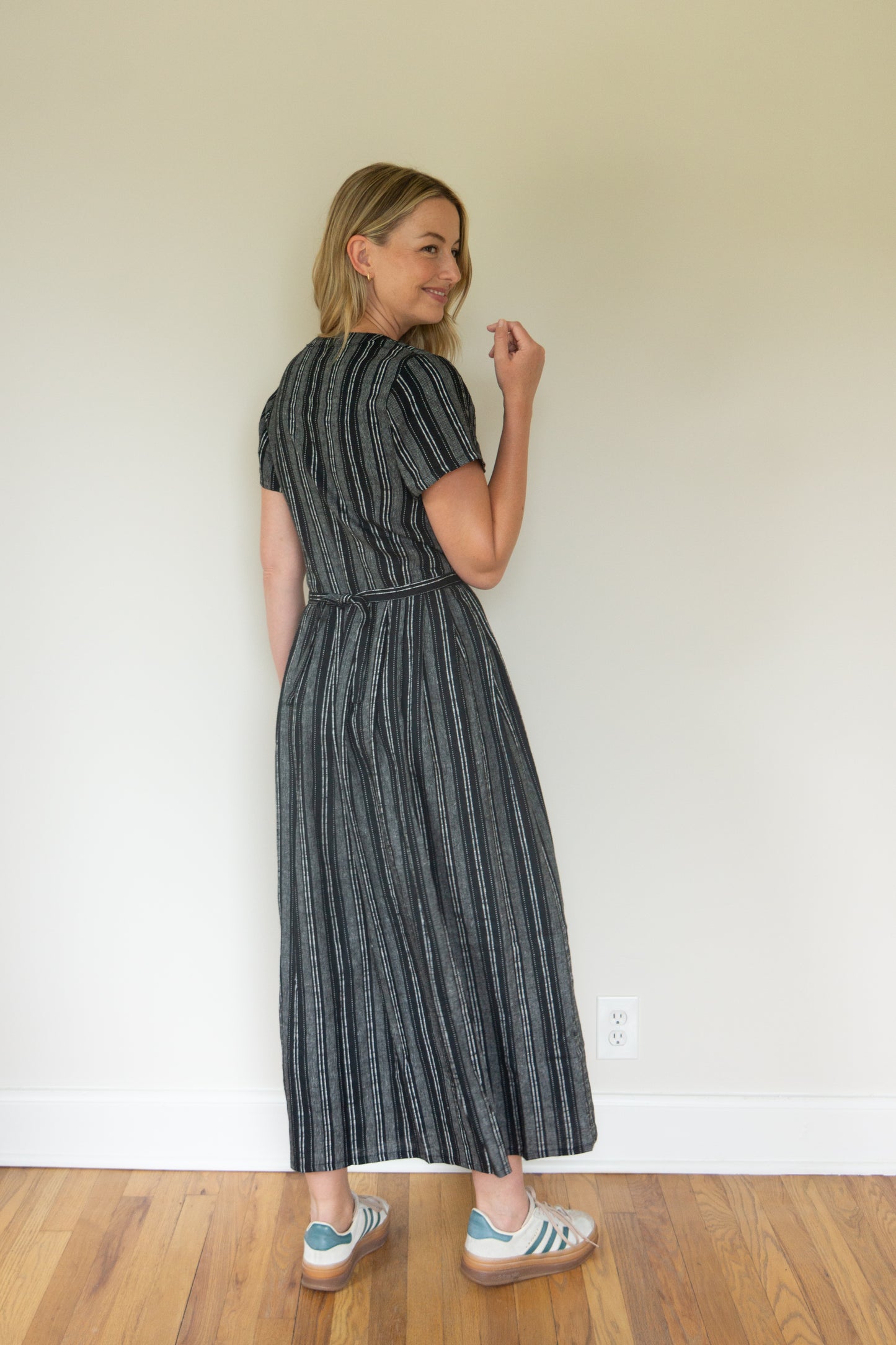 June Dress in Black and White Linen