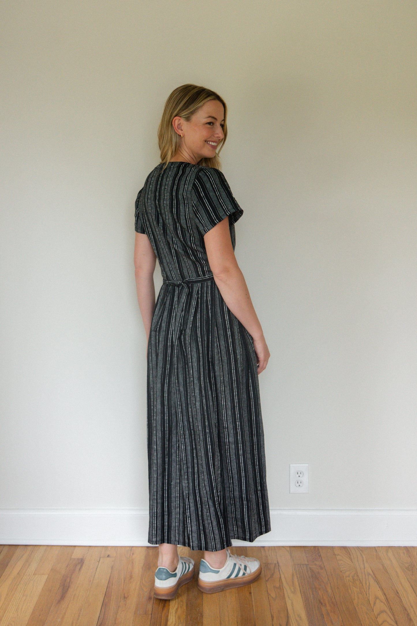 June Dress in Black and White Linen