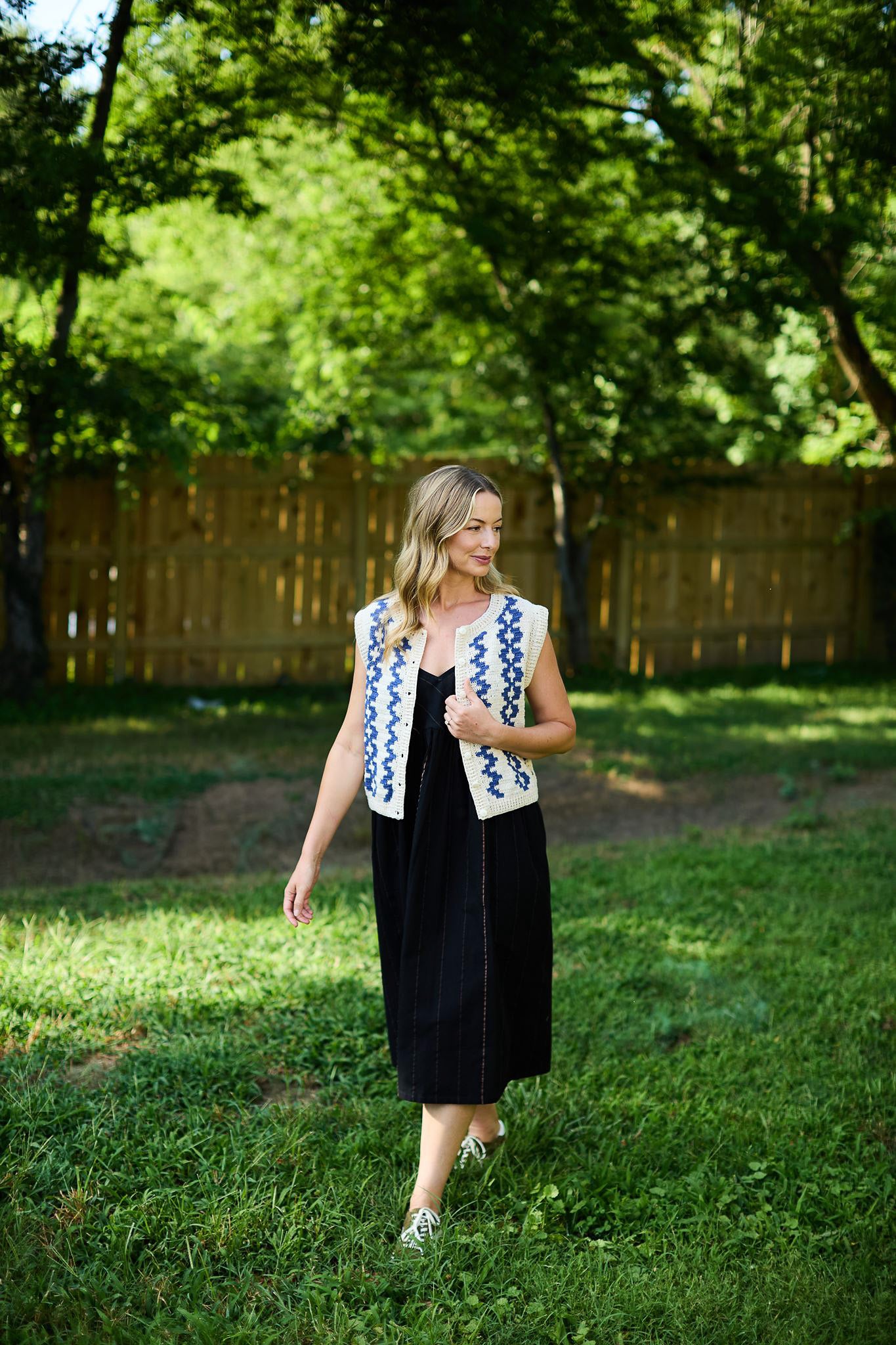 Martha Hand Knit Cotton Vest in Cream and Cobalt