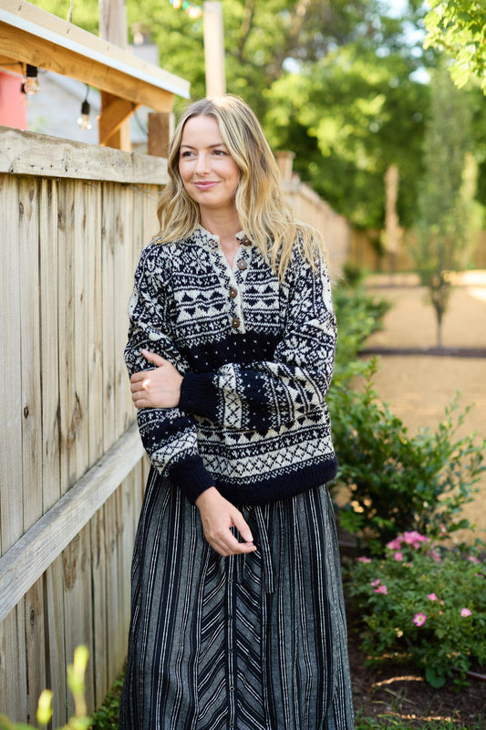Imogene Oversized Wool Henley in Snowflake Print
