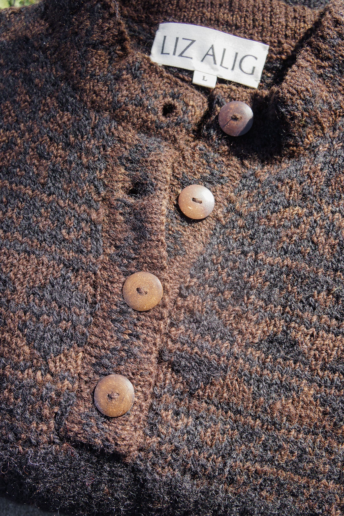 Finn V-Neck Wool Sweater - Pre-Order 10/30 – LizAlig