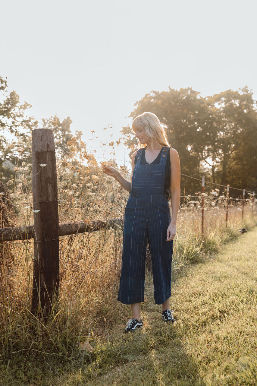 Dilsi Handwoven Cotton Overalls in Navy - M