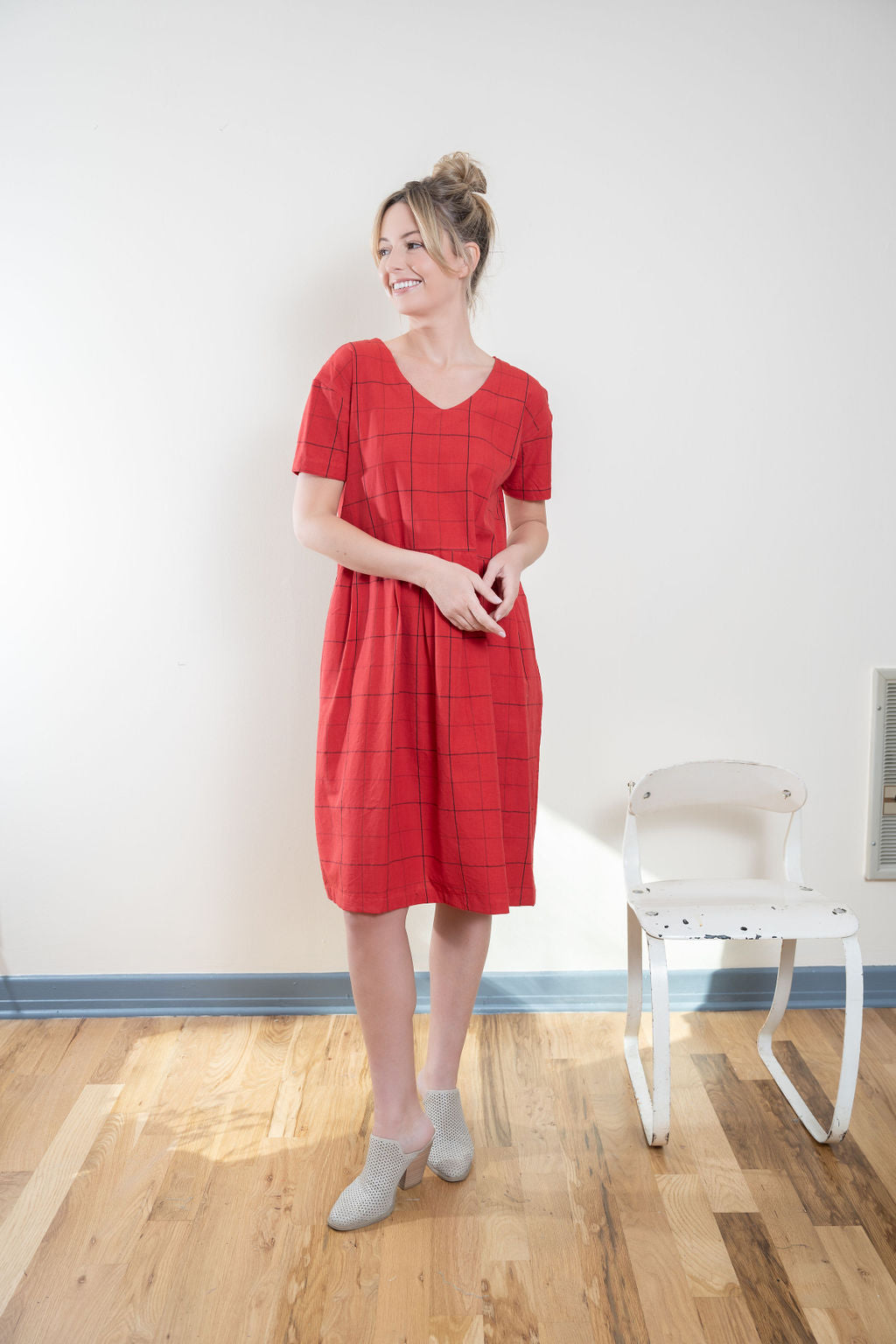 Eloise Handwoven Cotton Dress in Red - L Sample