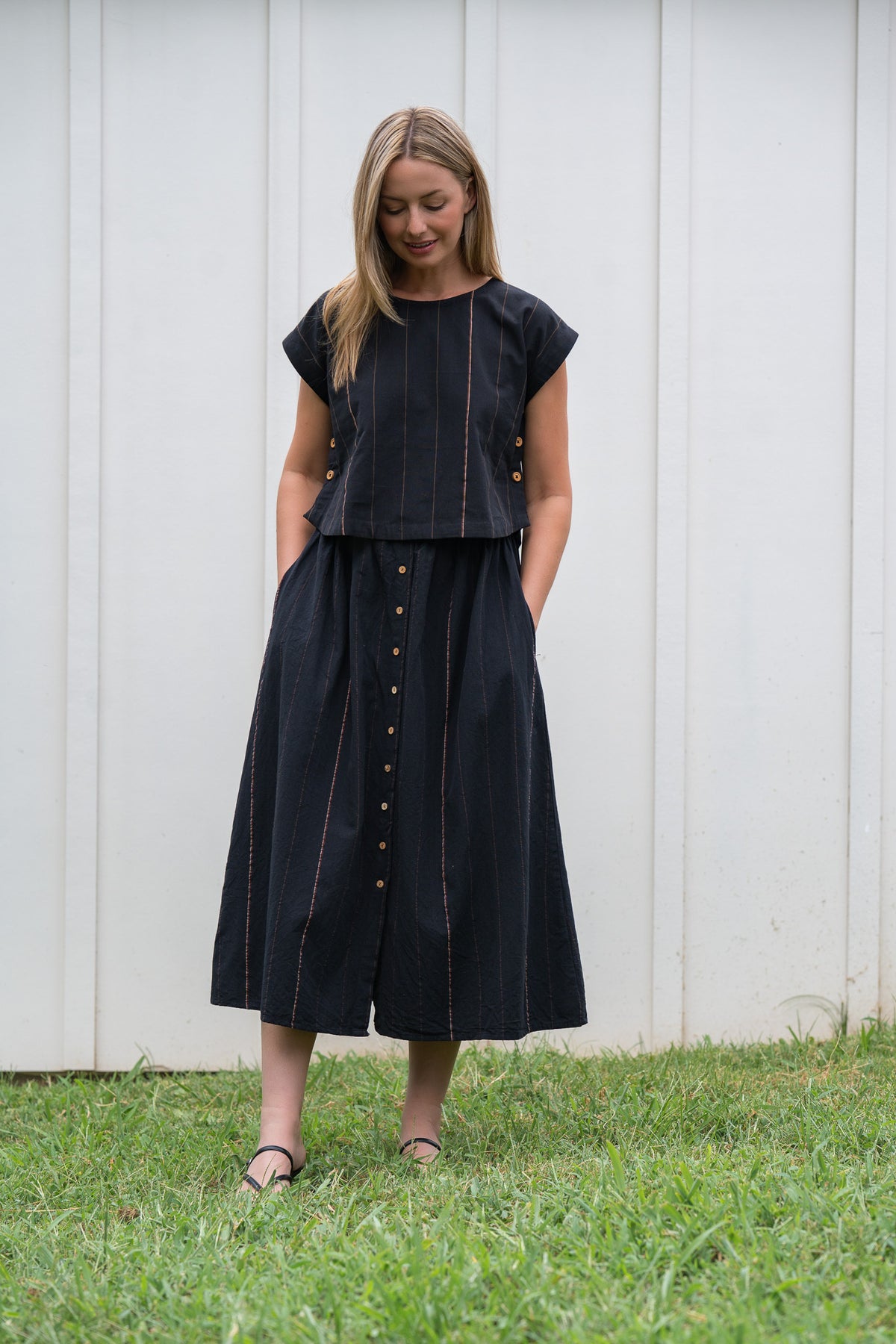 Perry Gathered Midi Skirt in Black Handwoven Cotton