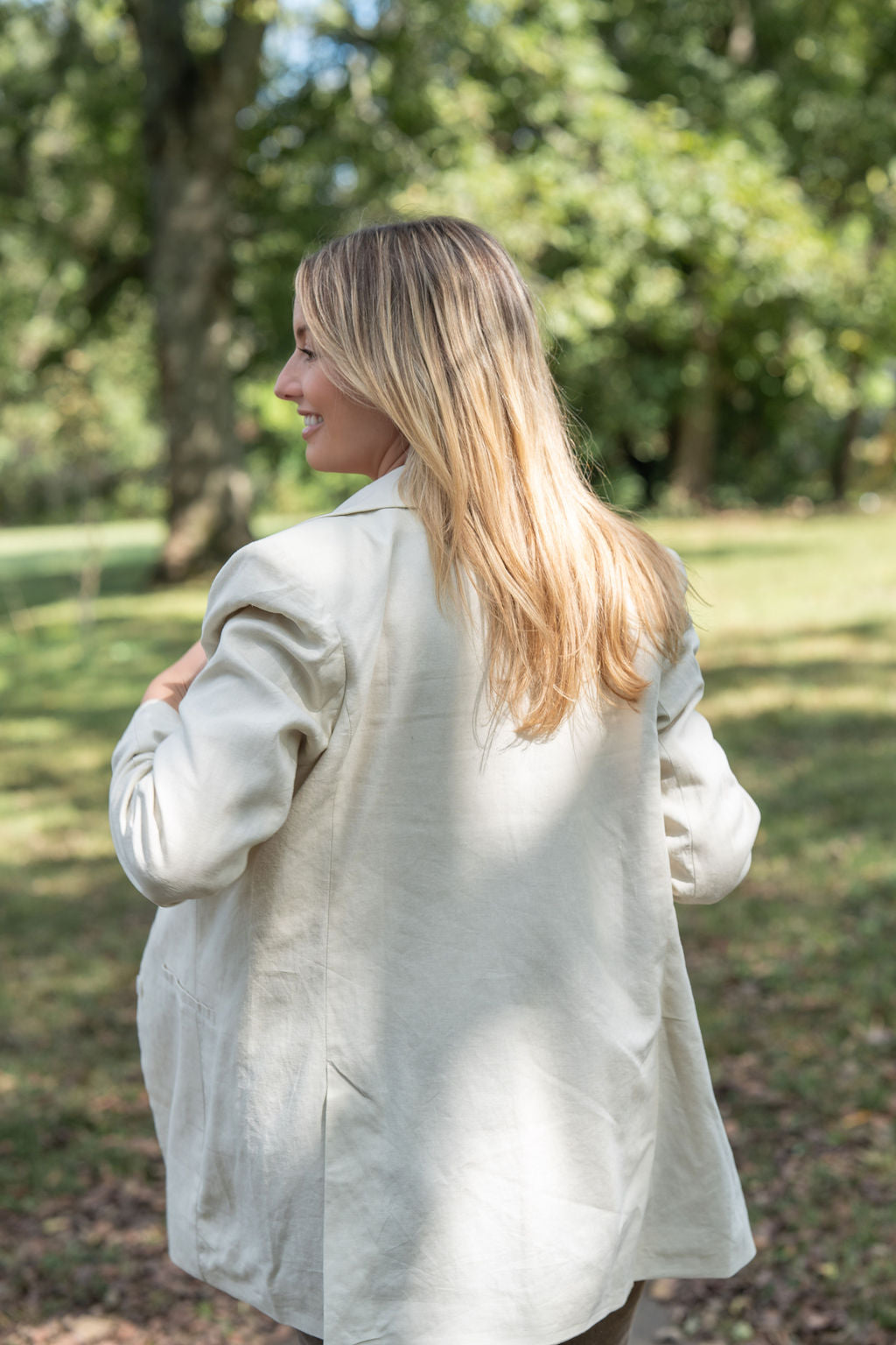Classic Linen Blazer in Navy Fishbone or Beige Linen Made to Order