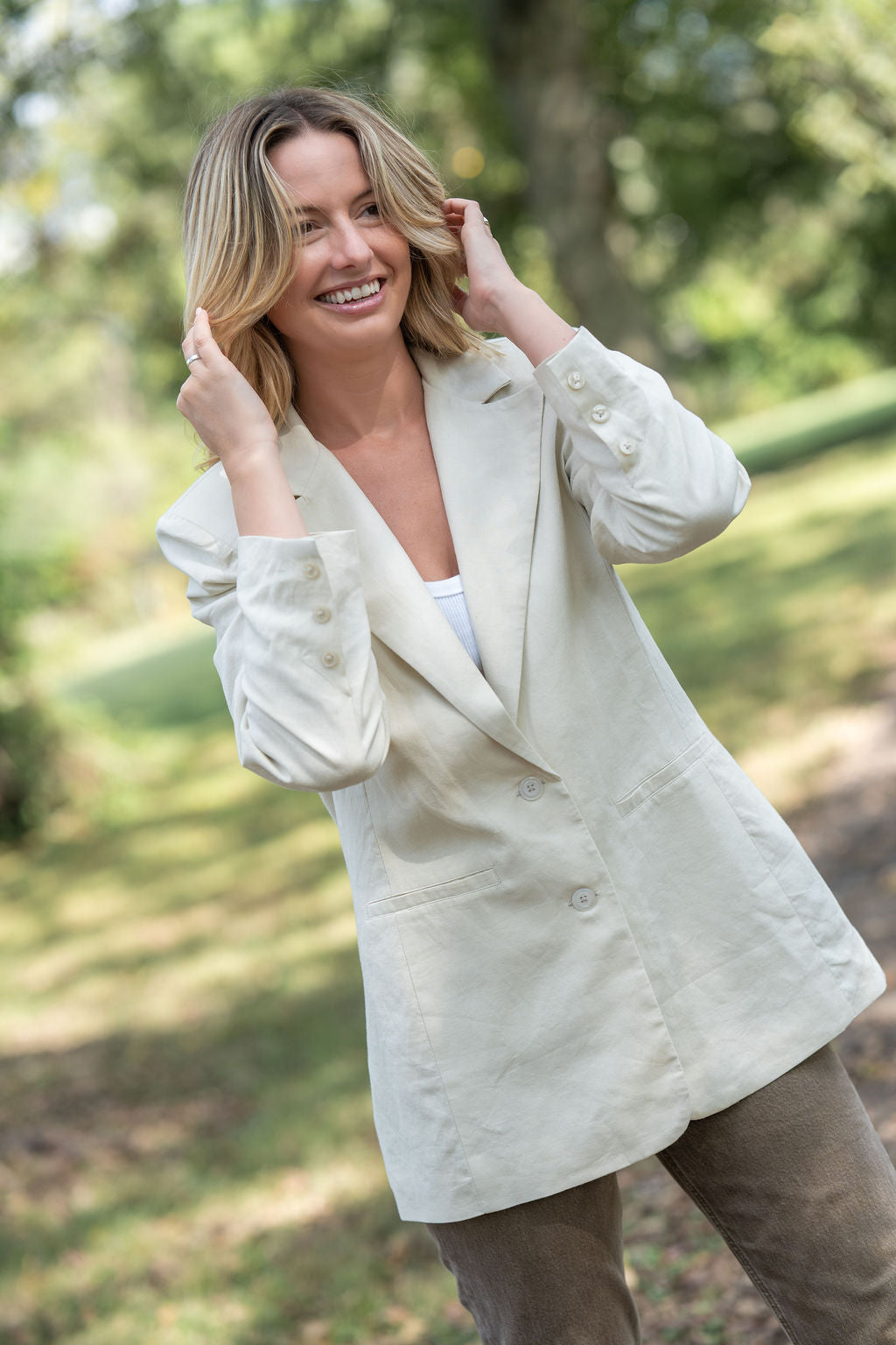 Classic Linen Blazer in Navy Fishbone or Beige Linen Made to Order