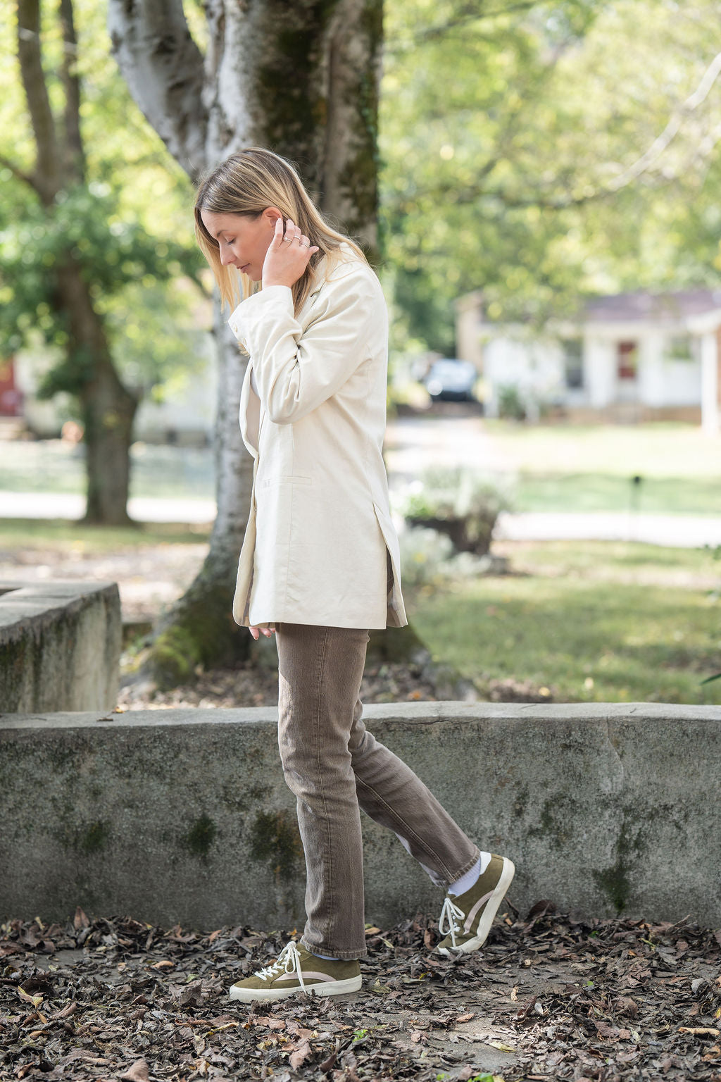 Classic Linen Blazer in Navy Fishbone or Beige Linen Made to Order