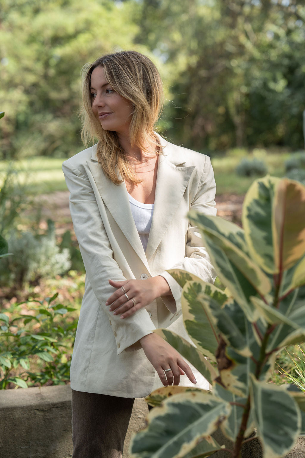 Classic Linen Blazer in Navy Fishbone or Beige Linen Made to Order