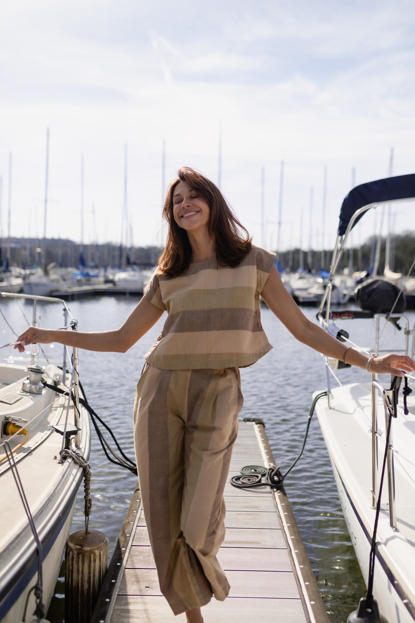 Katie Handwoven Cotton Set in Beige and Beige Stripe