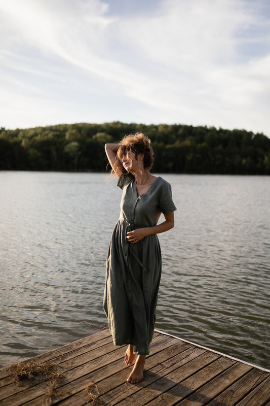 June Dress Short Sleeves in Sage Green Linen/Cotton