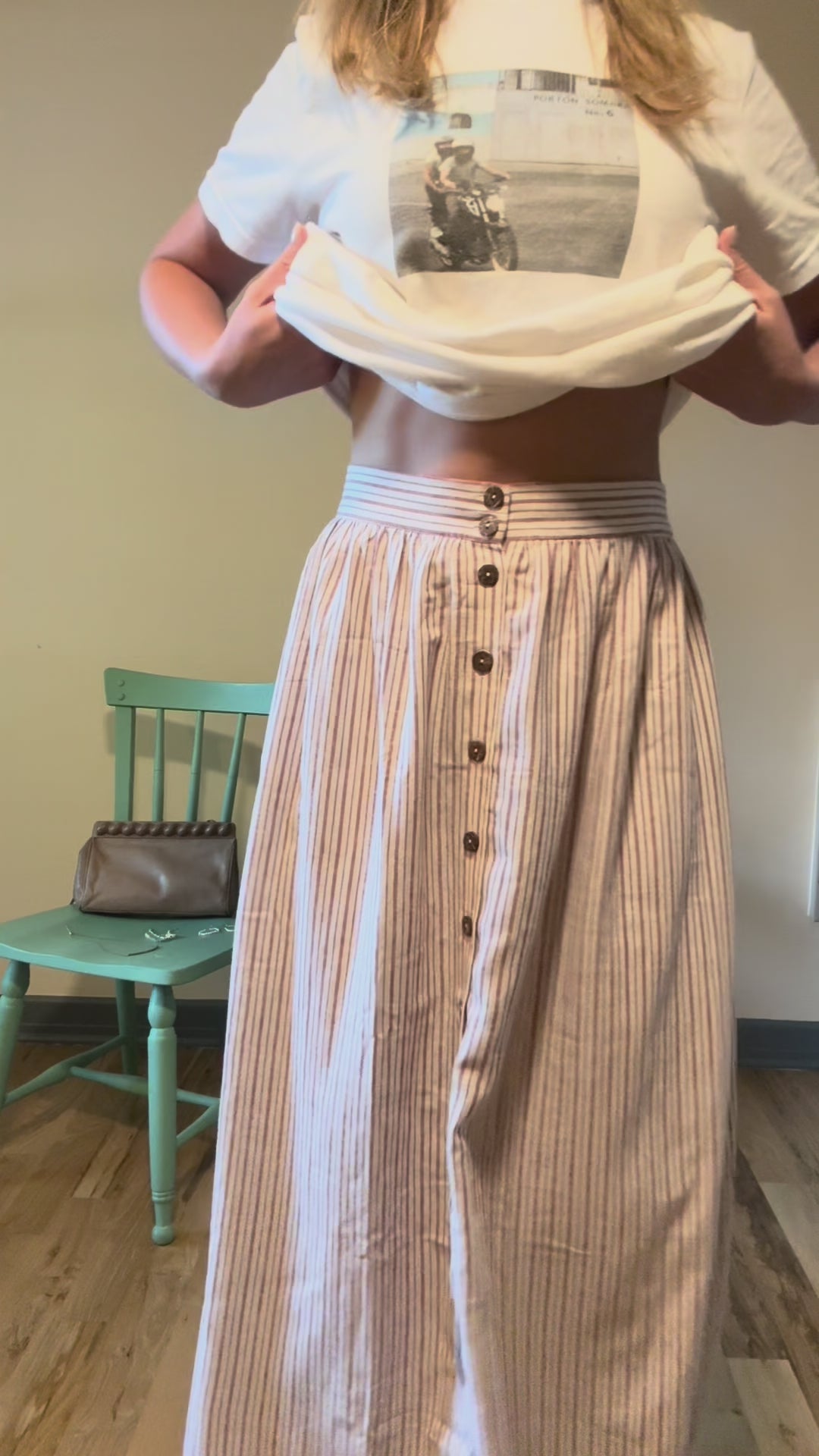 midi skirt video